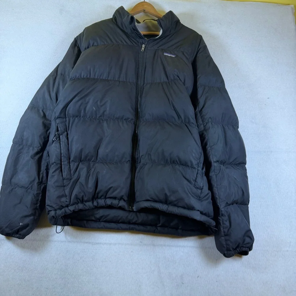 Patagonia Mens XL Black Down Puffer Jacket Full Zip Quilted Winter Coat 7883